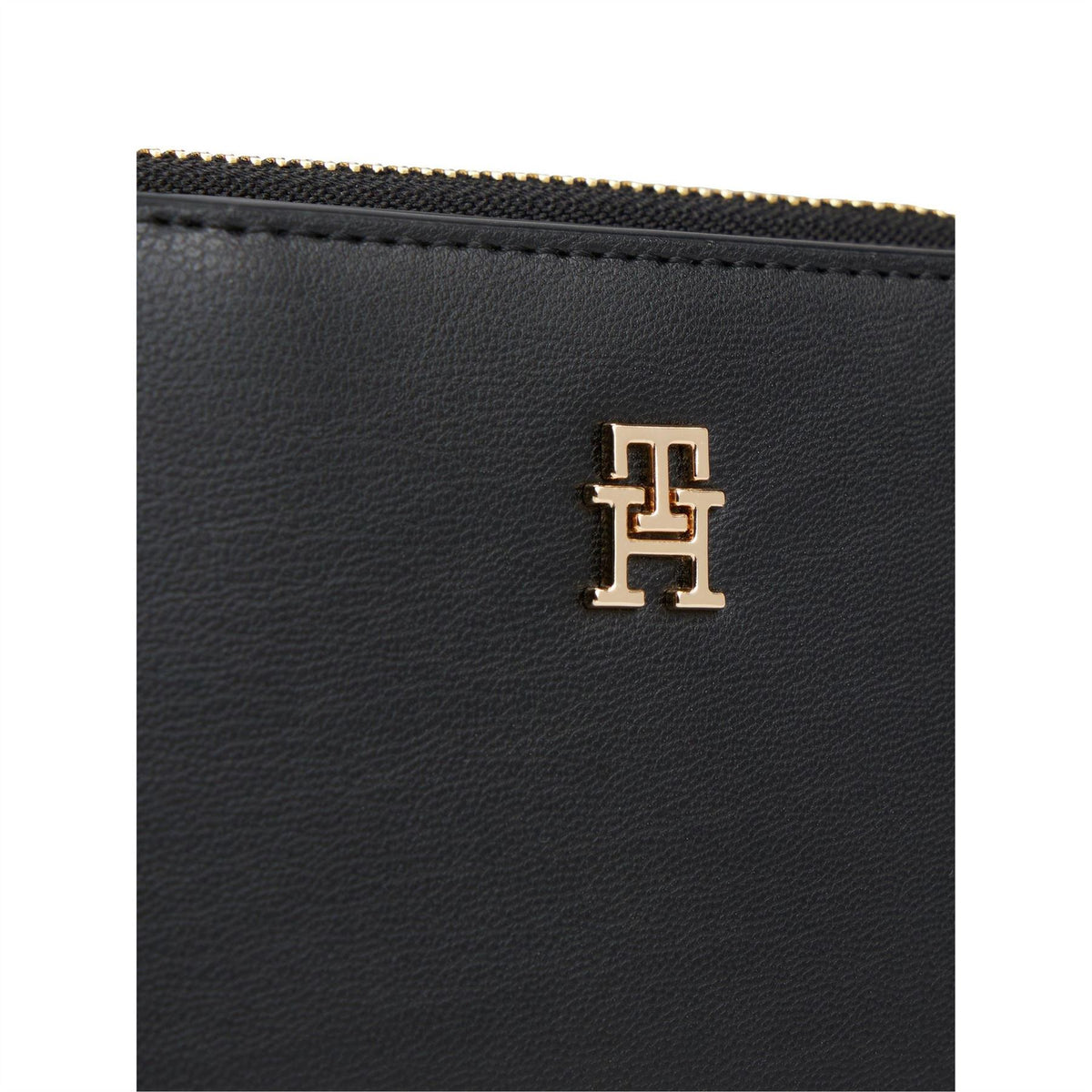 Tommy Hilfiger Icon Zip Around Wallet with Metal Branding