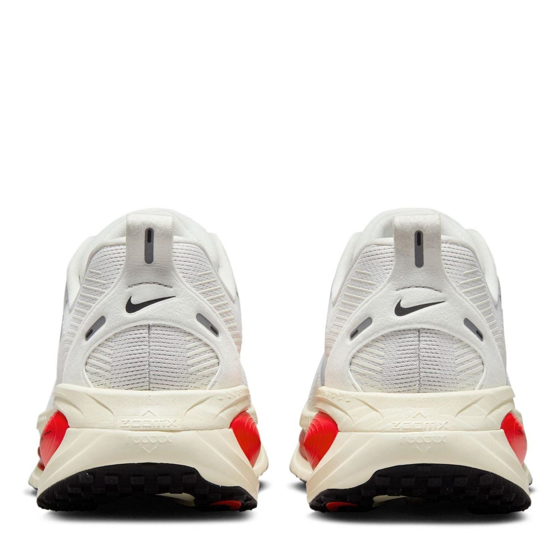 Nike Mens Vomero 18 Road Running Shoes