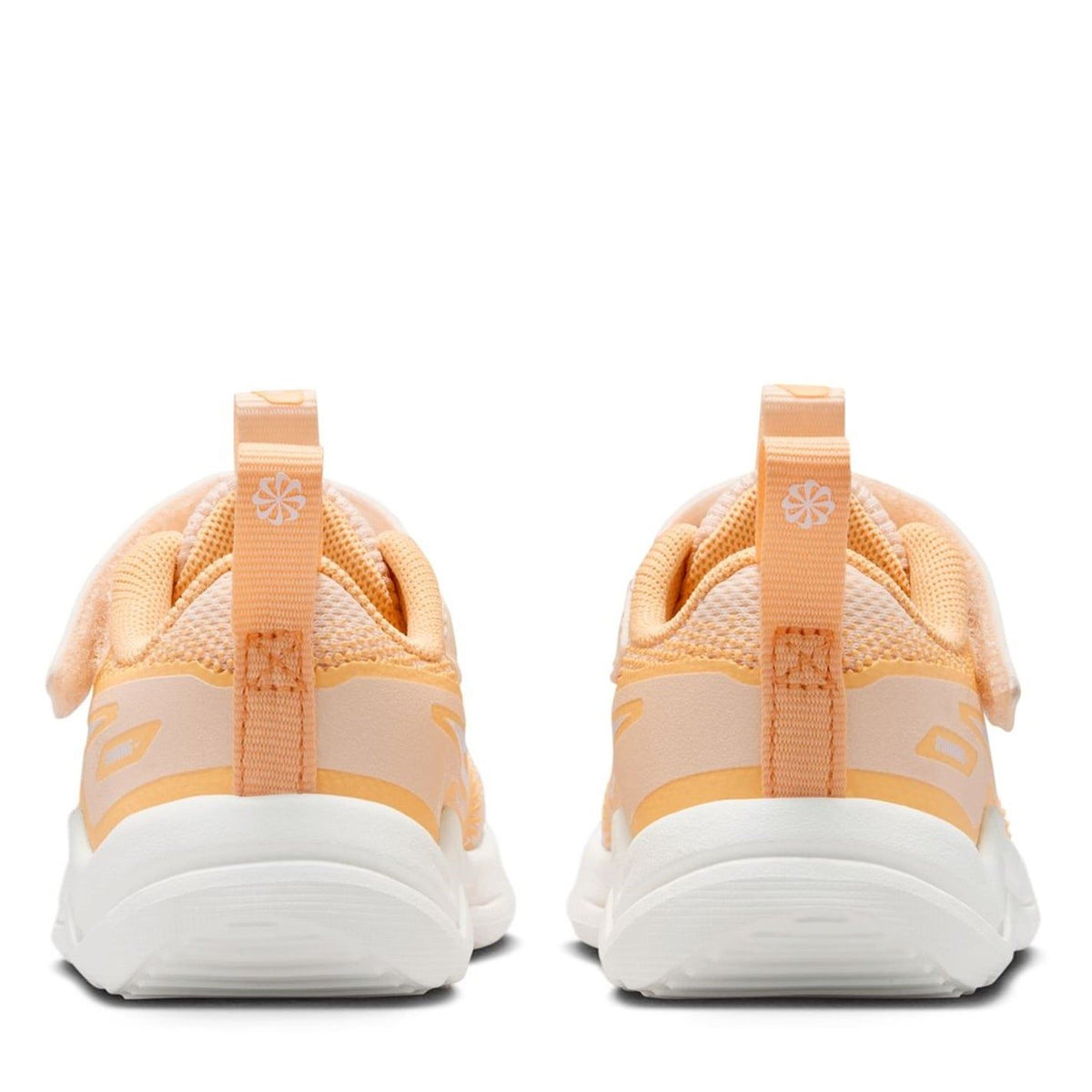 Nike Cosmic Runner Low Top Sneakers with Adjustable Drawstring