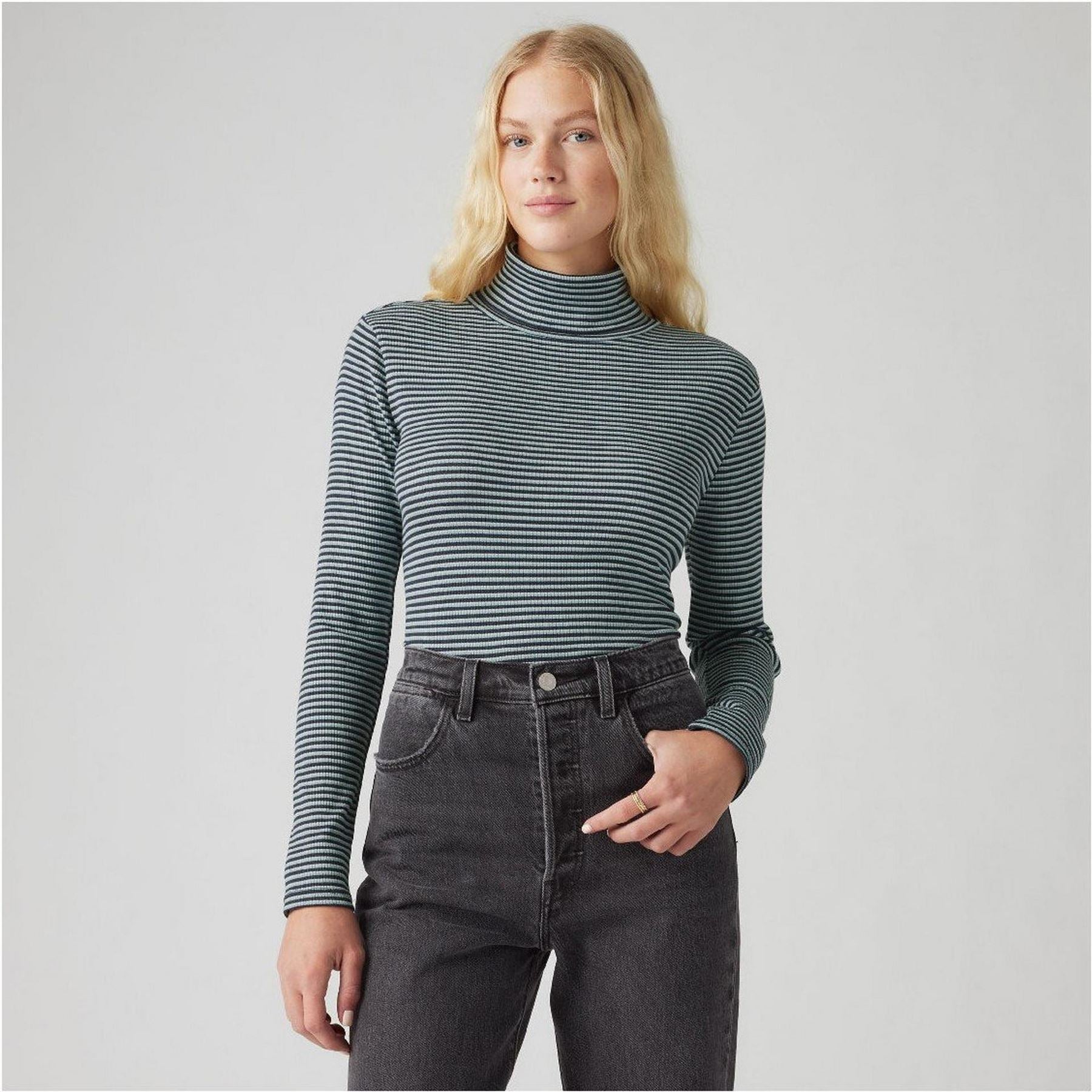 Levis Dreamy Turtleneck Burgundy Long Sleeve T Shirt