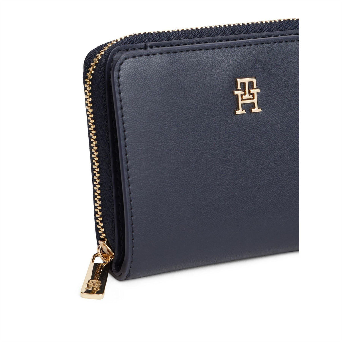 Tommy Hilfiger Icon Zip Around Wallet with Metal Branding