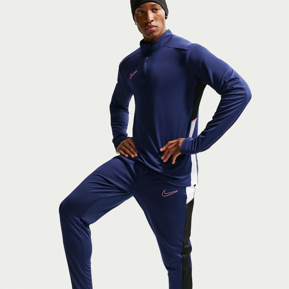 Nike Mens Dri Fit Academy Zippered Football Pants