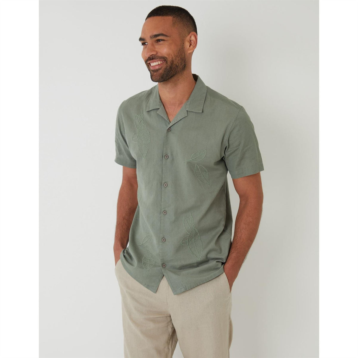 Threadbare Maples Embroidered Regular Fit Short Sleeve Shirt