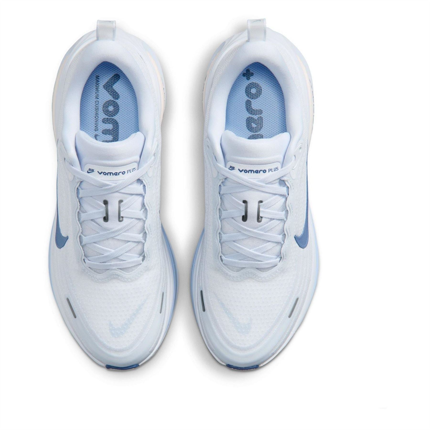 Nike Womens Vomero Plus Running Shoes