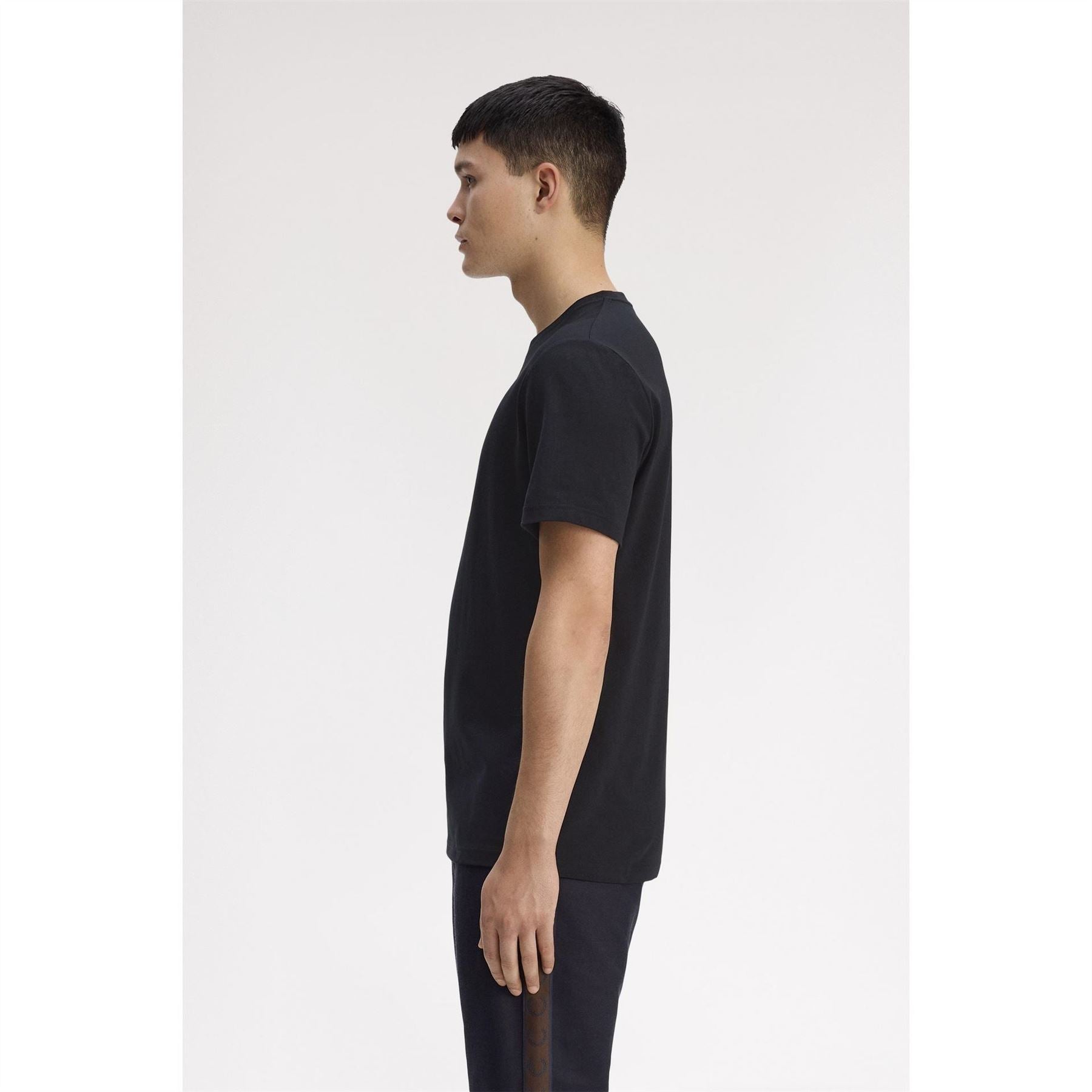 Fred Perry Mid Logo T-Shirt