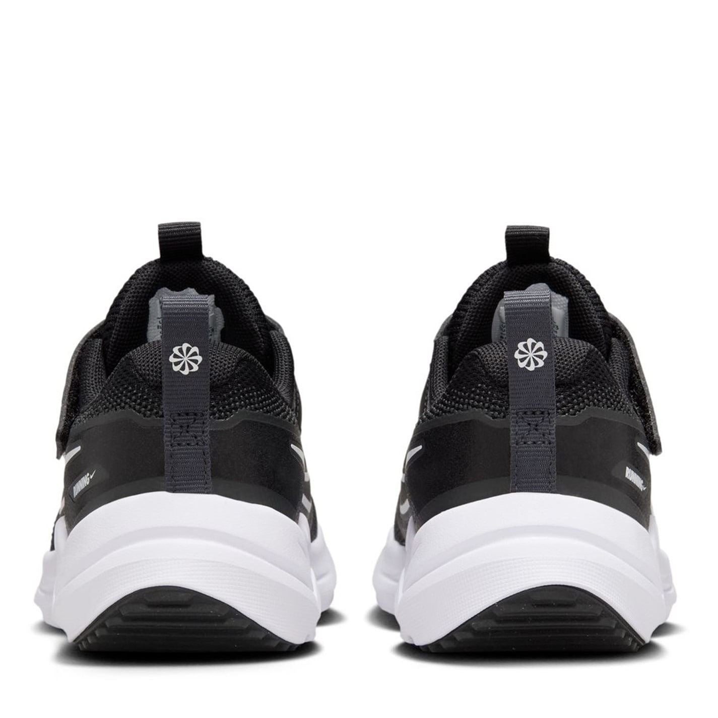 Nike Cosmic Runners Children's Low Top Sneakers