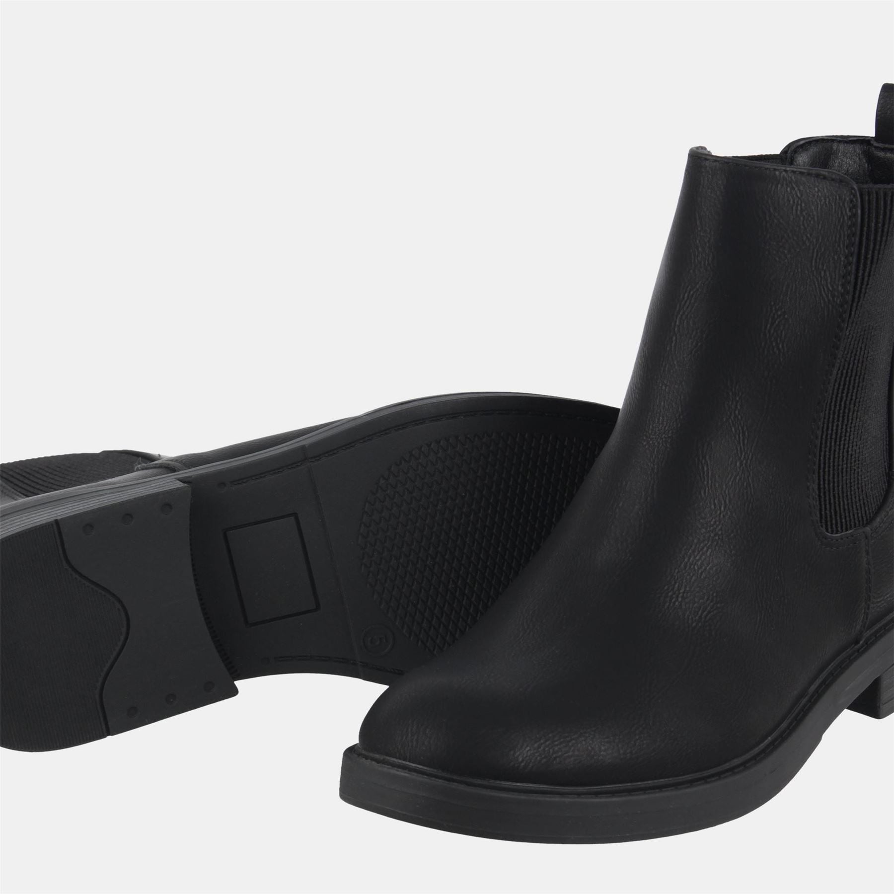 Miso Flat Ankle Boots