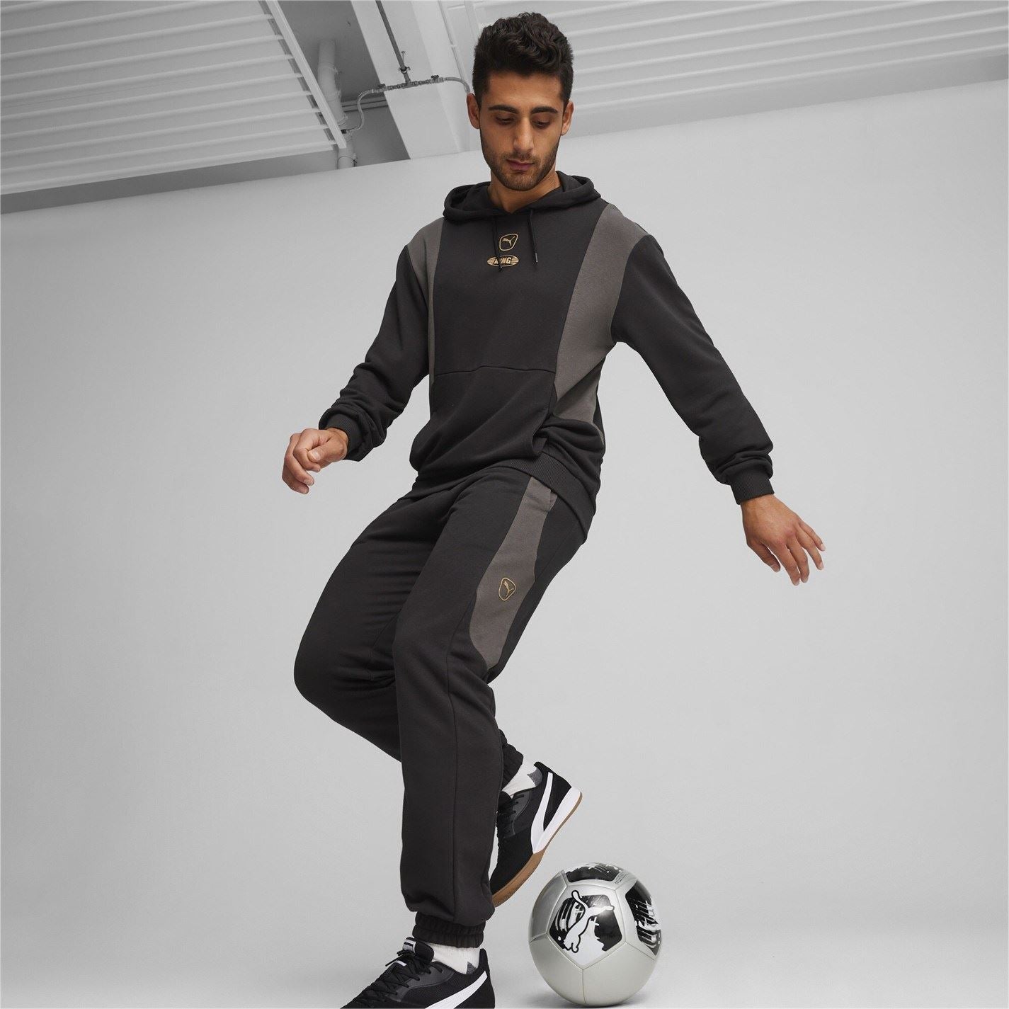 Puma Hooded Long Sleeve Regular Fit Sweatshirt