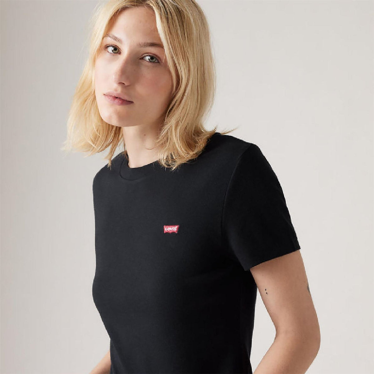 Levis Housemark Crew Neck Short Sleeve Jersey T-Shirt