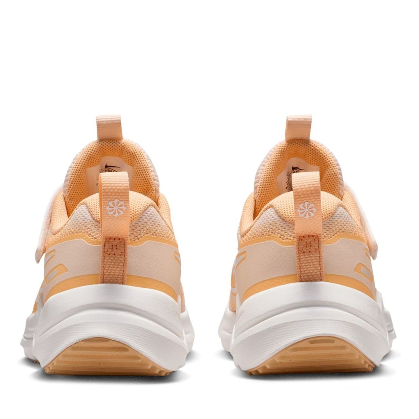 Nike Cosmic Runners Children's Low Top Sneakers