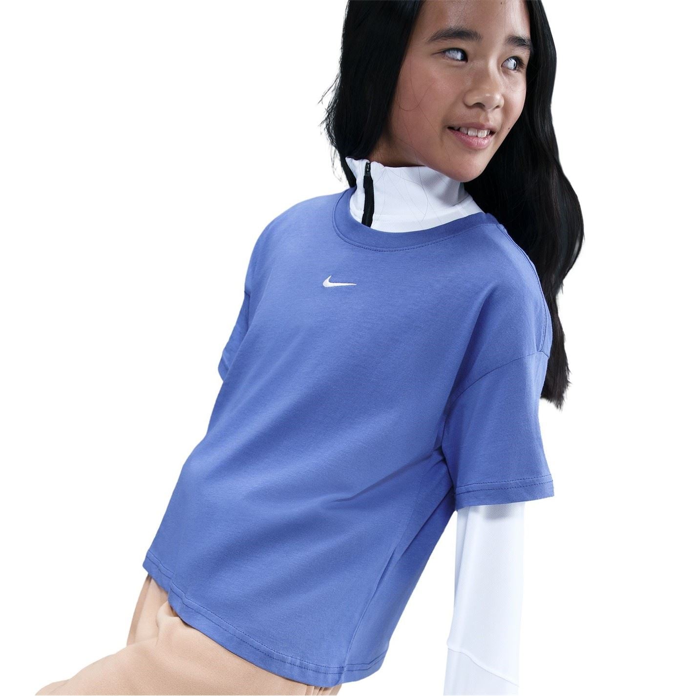 Nike Sportswear Big Kids (girls) T-Shirt