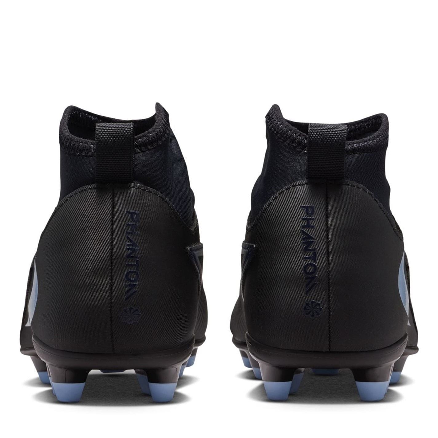 Nike Phantom 6 Club Juniors Multi Ground Football Boots