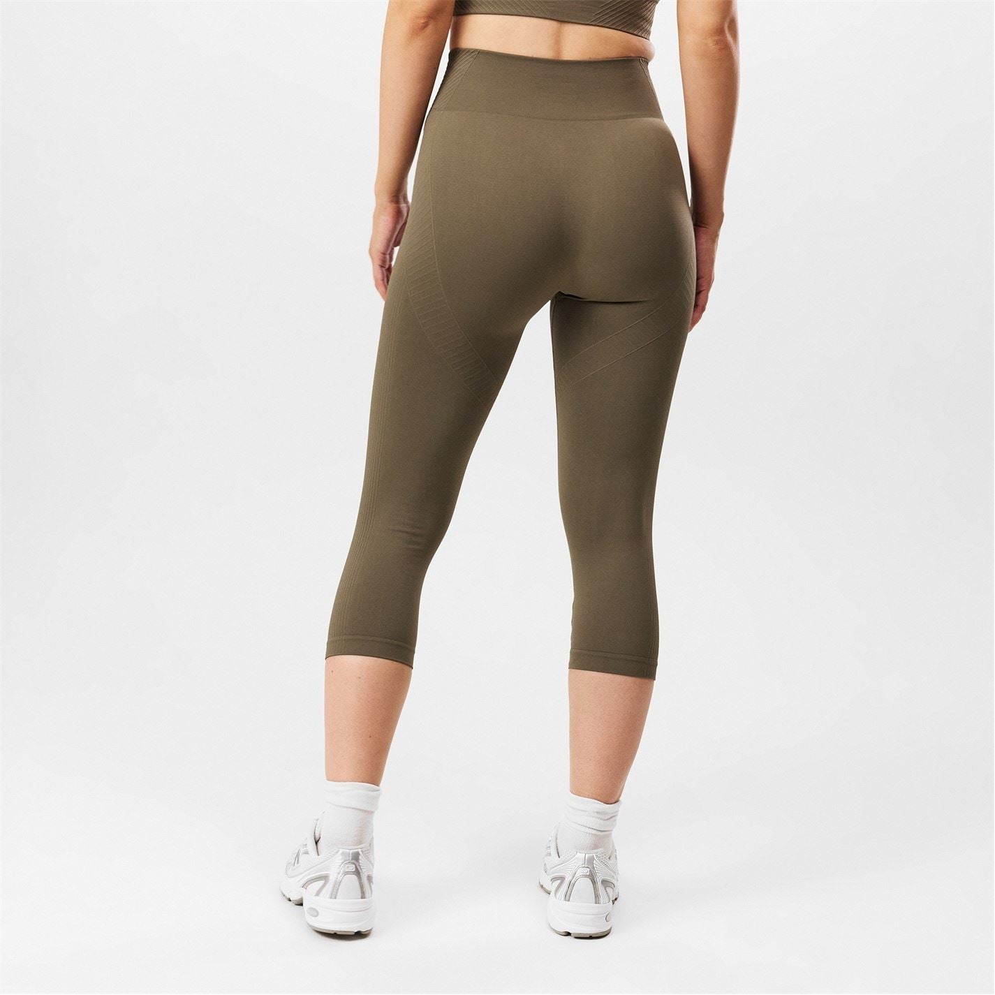 USA Pro Seamless Capri Cropped Leggings
