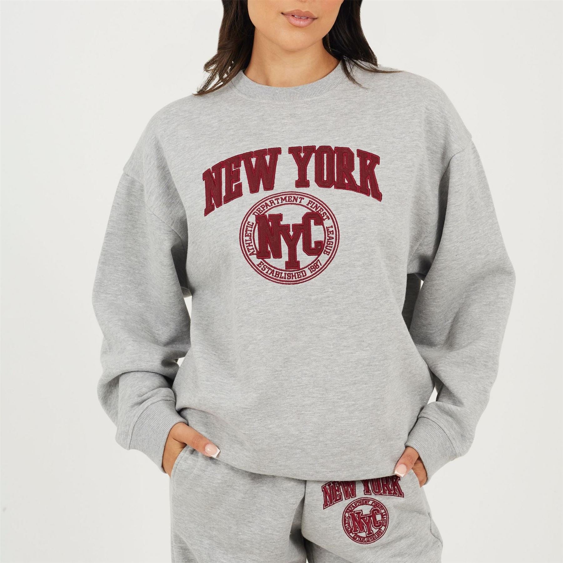 Brave Soul Womens Crew Neck Sweatshirt With New York Embroidery.