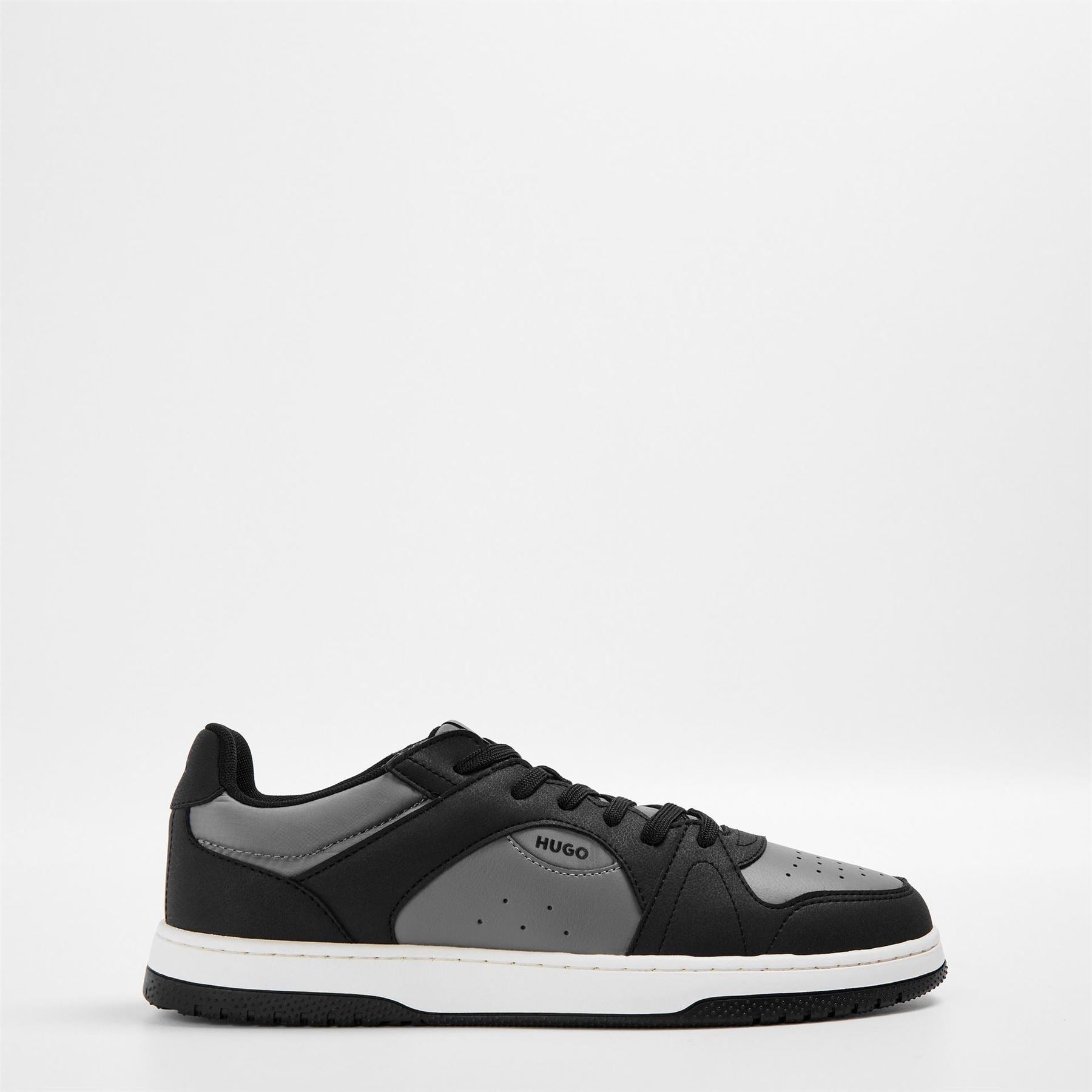 Hugo Low Top Flat Heel Sneakers