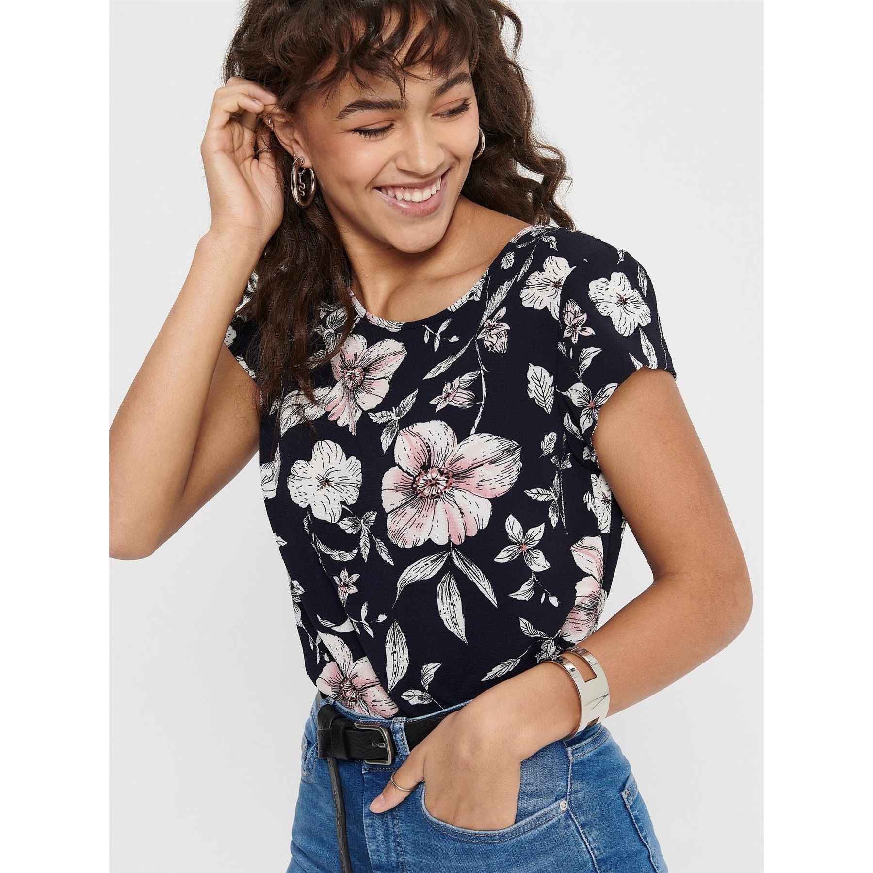 Only Vic All Over Print Short Sleeve Blouse