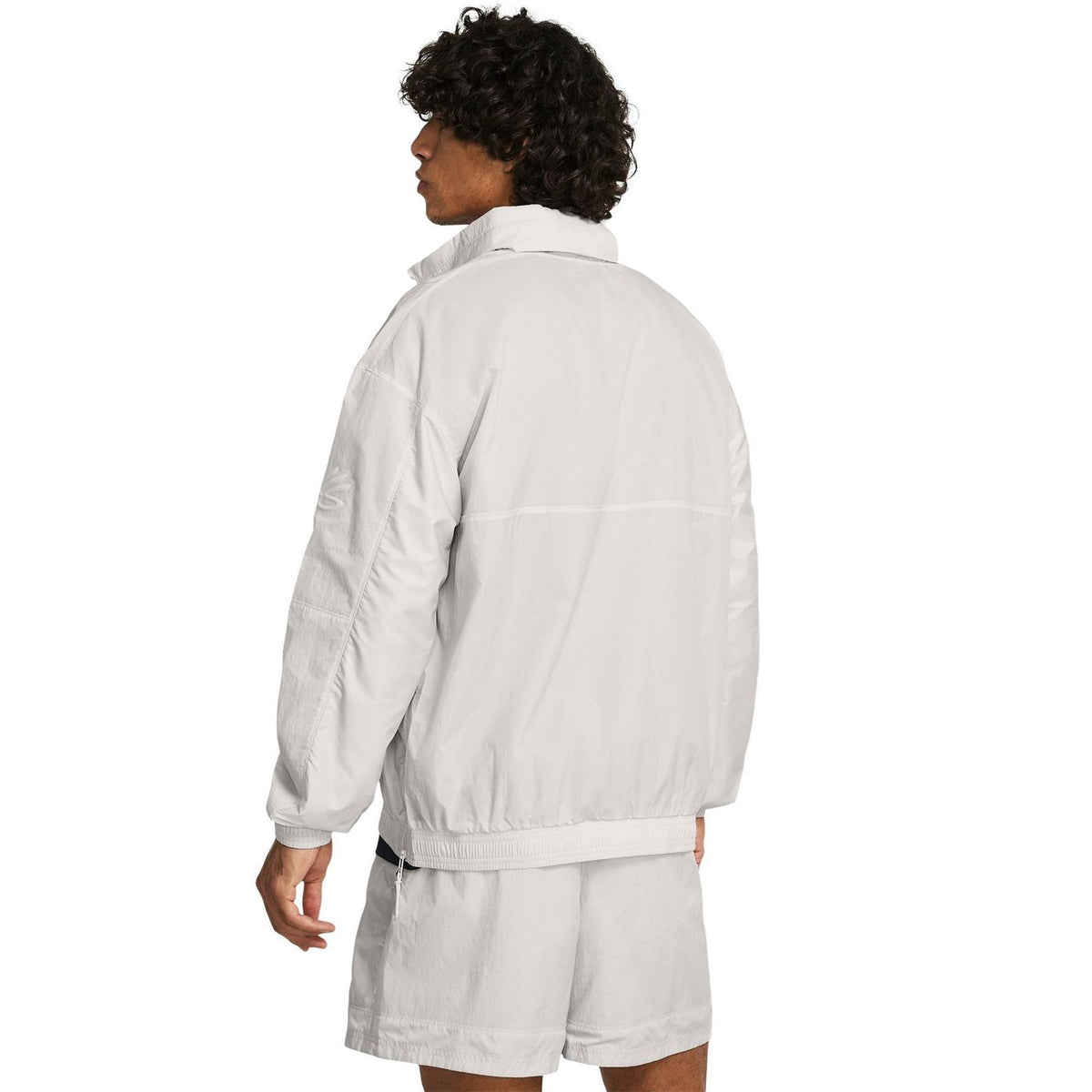 Under Armour Curry Woven Weather Resistant Athletic Fit Performance Training Jacket