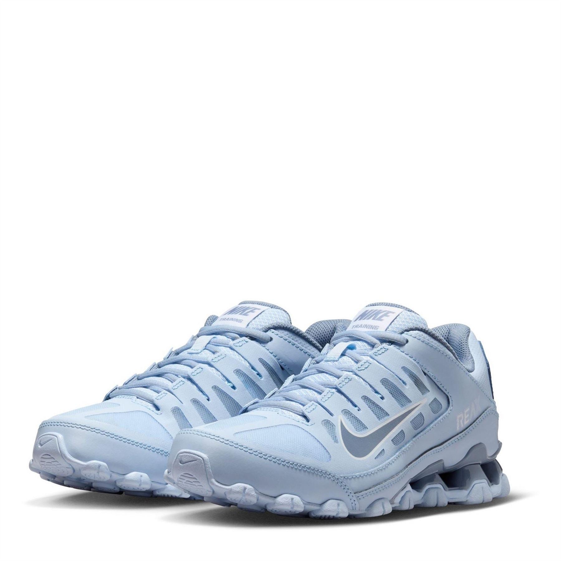 Nike Reax 8 TR Lace-Up Sneakers
