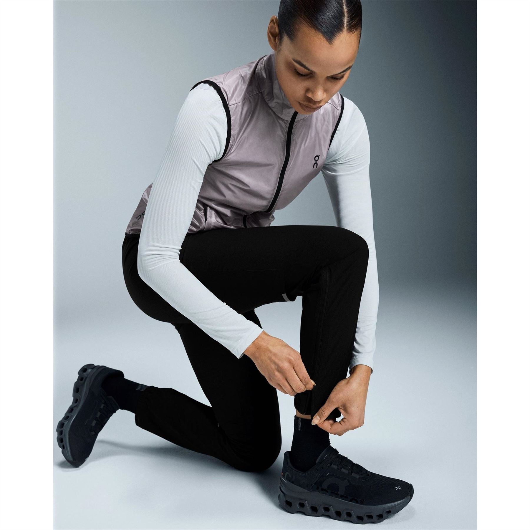 On Core Reflective Slim Solid Patterned Track Pants