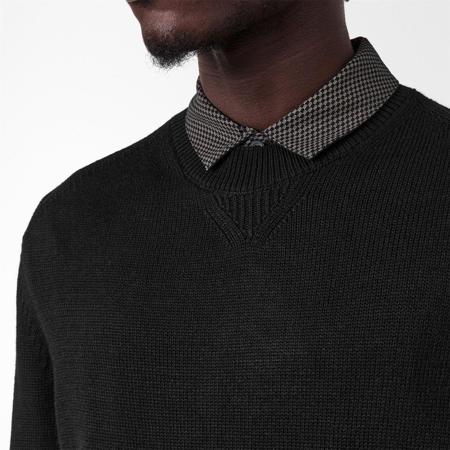 Armani Exchange Exchange Crew Neck Ribbed Collar Long Sleeve Sweater