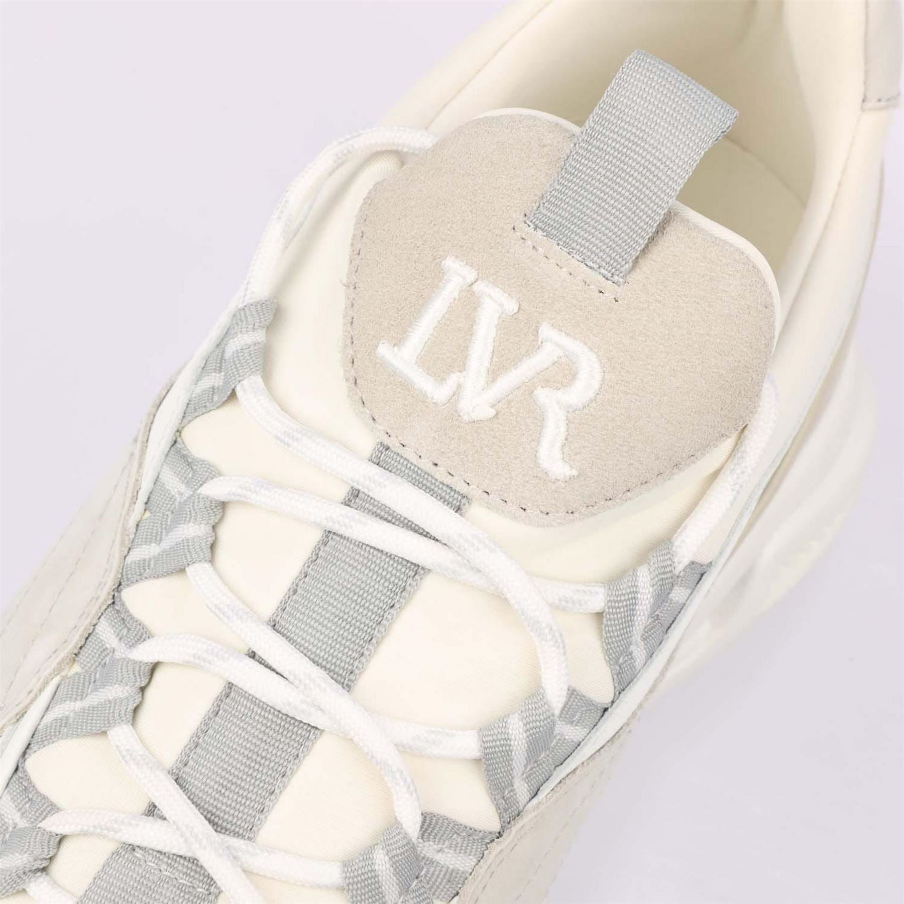 Lavair Trainers
