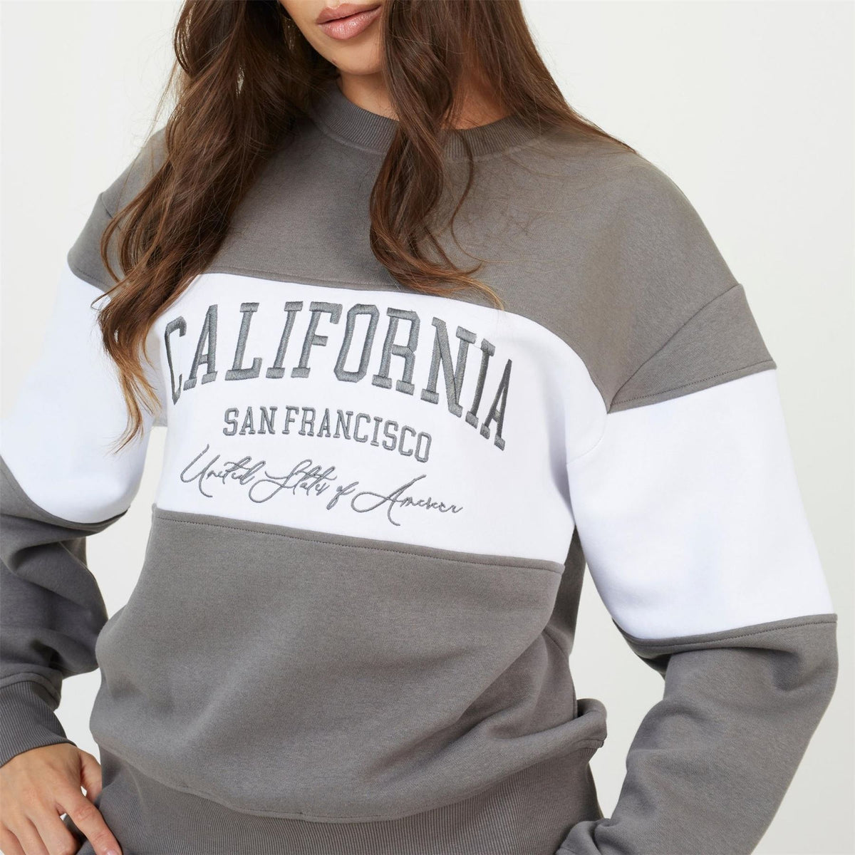 Brave Soul Soul Ladies Crew Neck Sweatshirt With California Embroidery