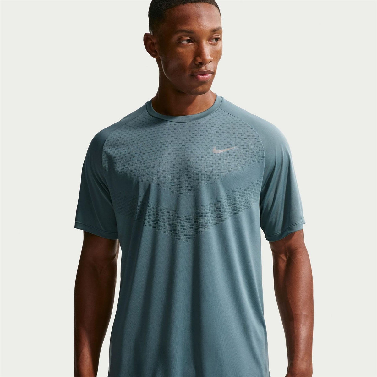 Nike Stride Raglan Short Sleeve Competition T-Shirt