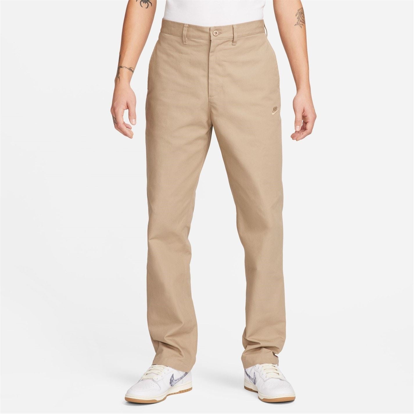Nike Club Regular Fit Chinos