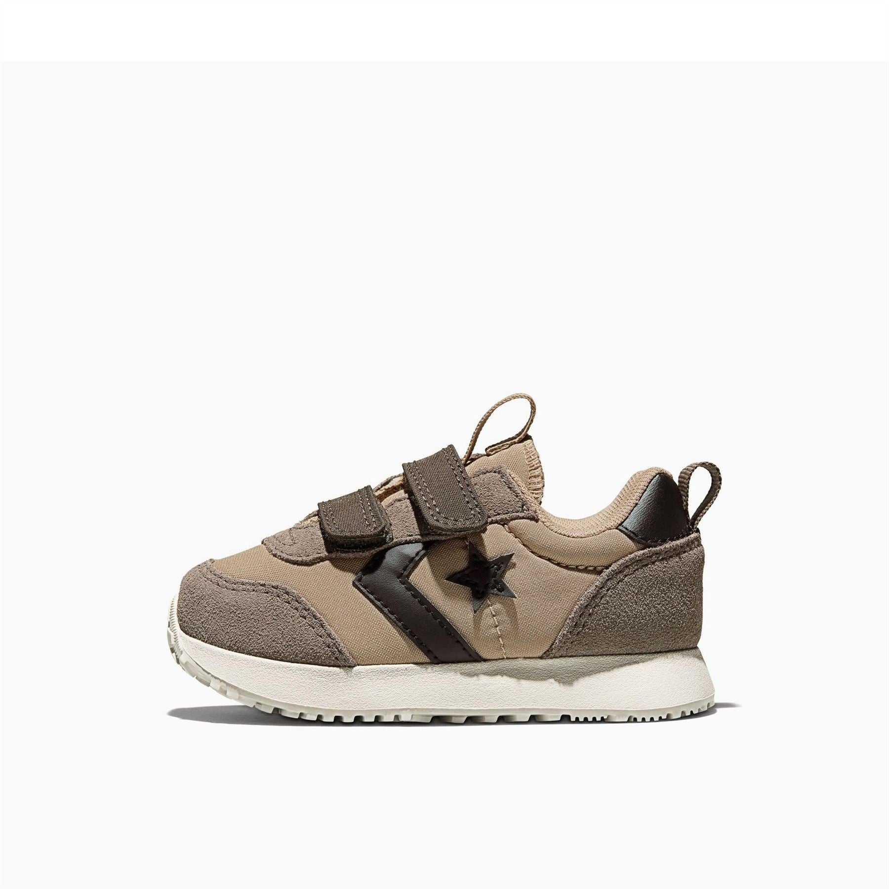 Converse Omega Trainer Easy On Low Top Trainers