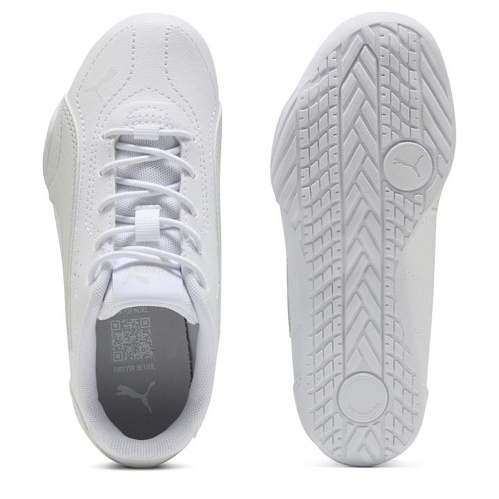 Puma Low Top Round Toe Flat Heel Sneakers
