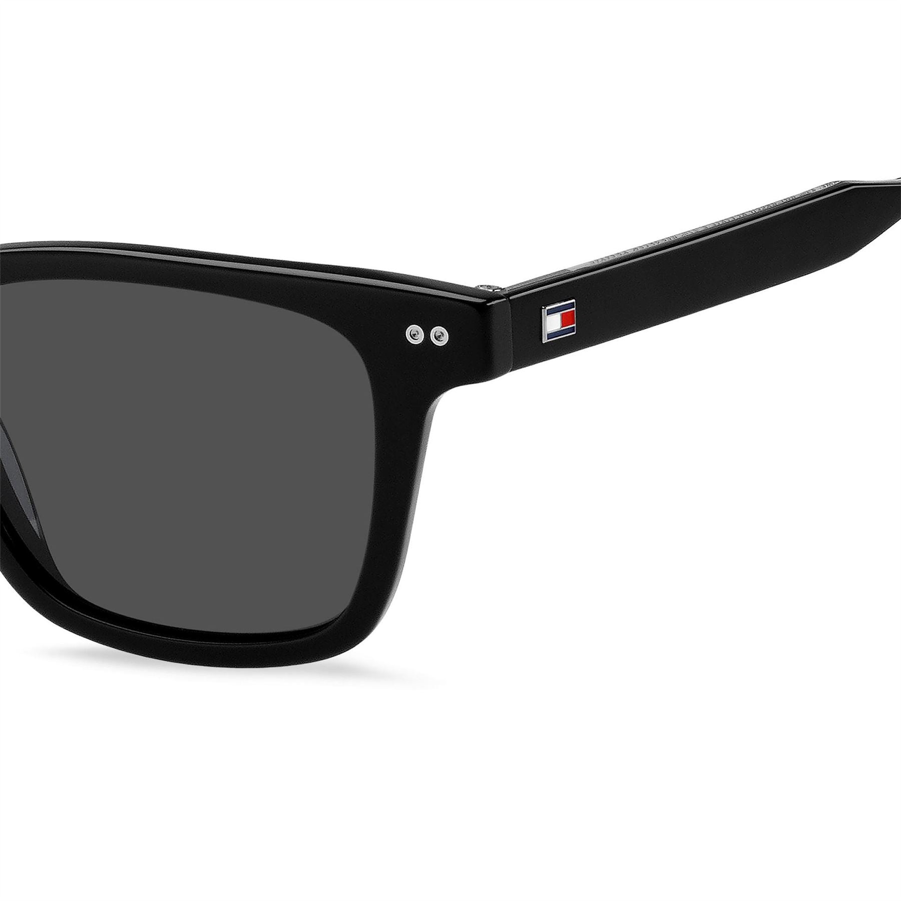 Tommy Hilfiger Sun Rectangular Sn63