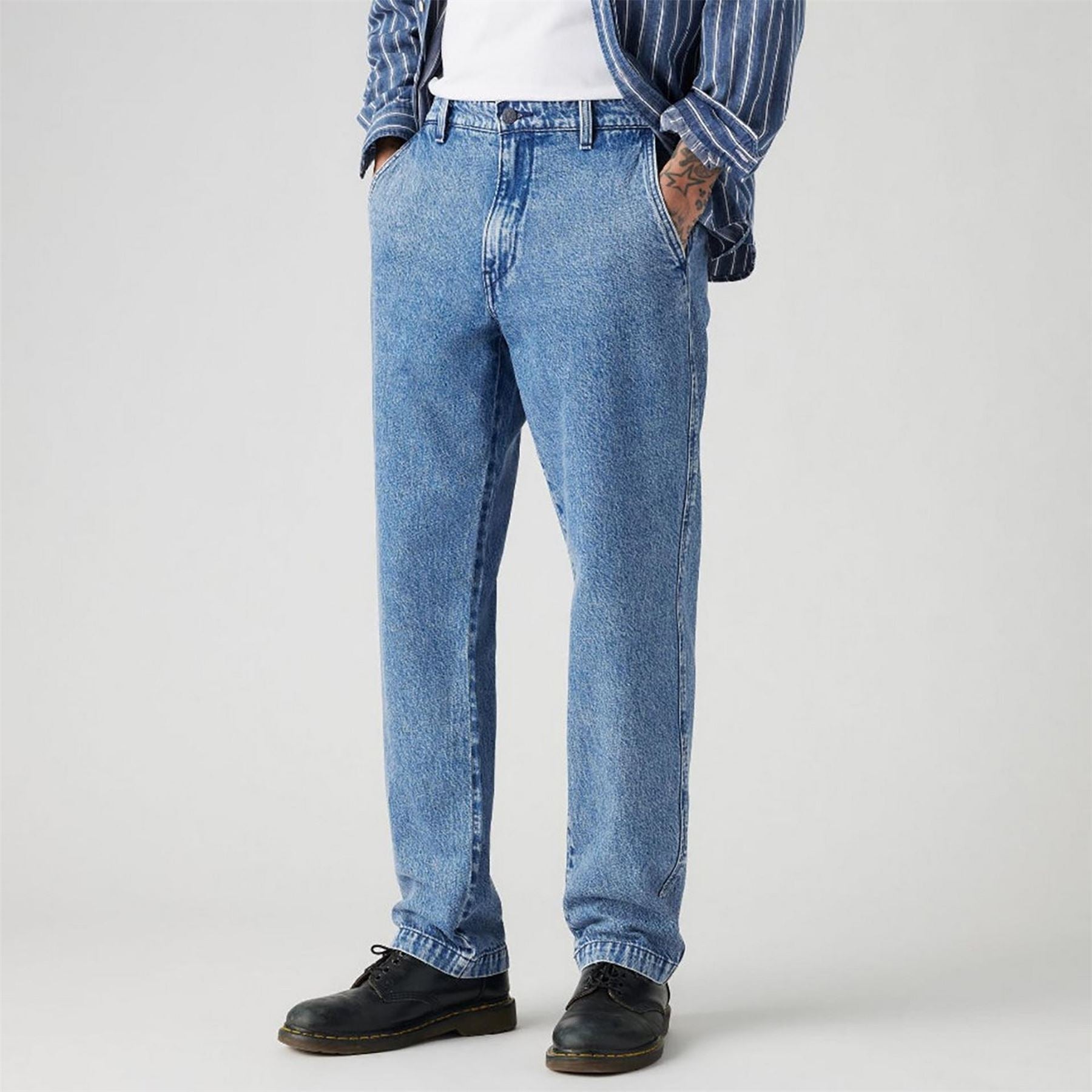 Levis Authentic Straight Washed Chinos