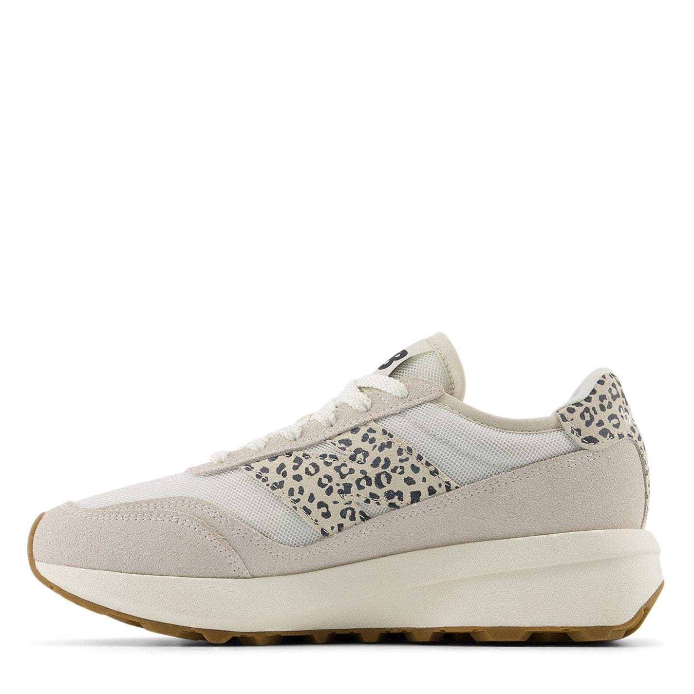 New Balance Low Top Round Toe Flat Heel Sneakers