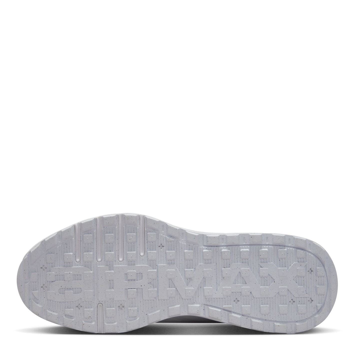 Nike Air Max Bia Low Top Sneakers