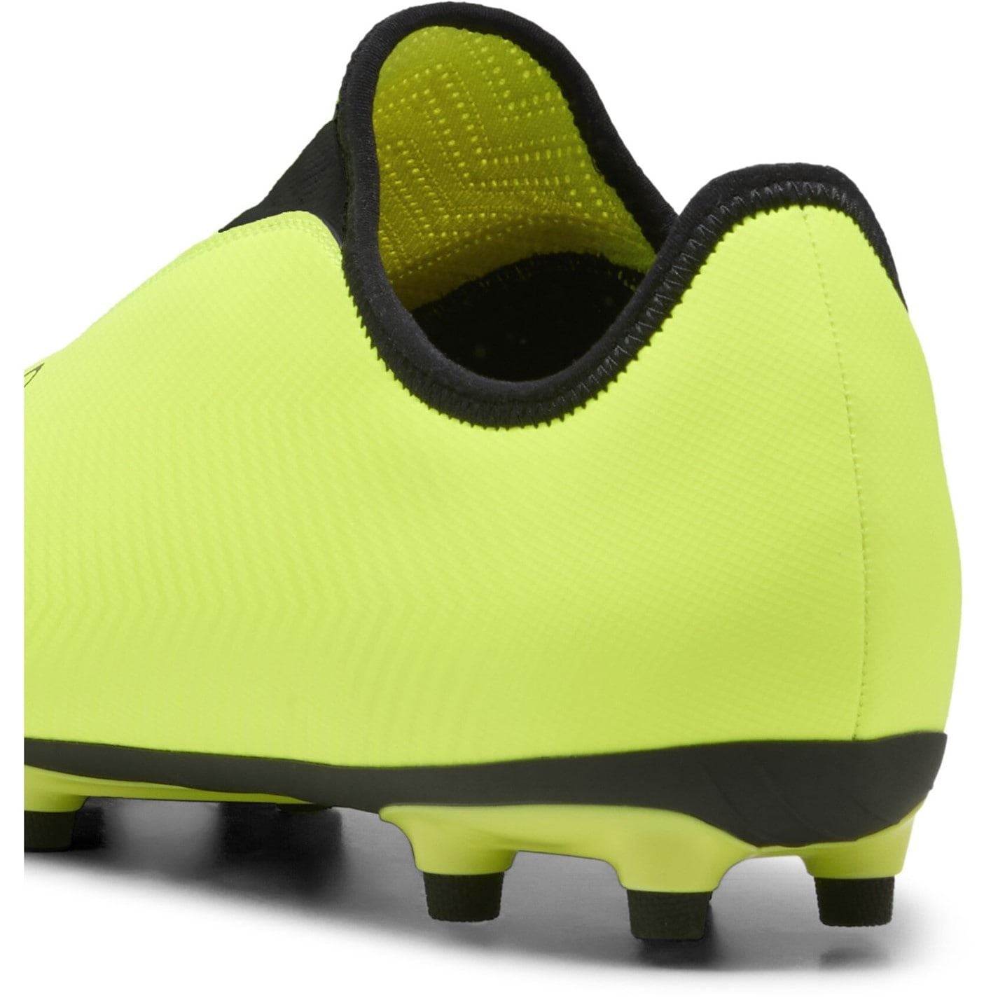 Puma Finesse Firm Ground Football Boots