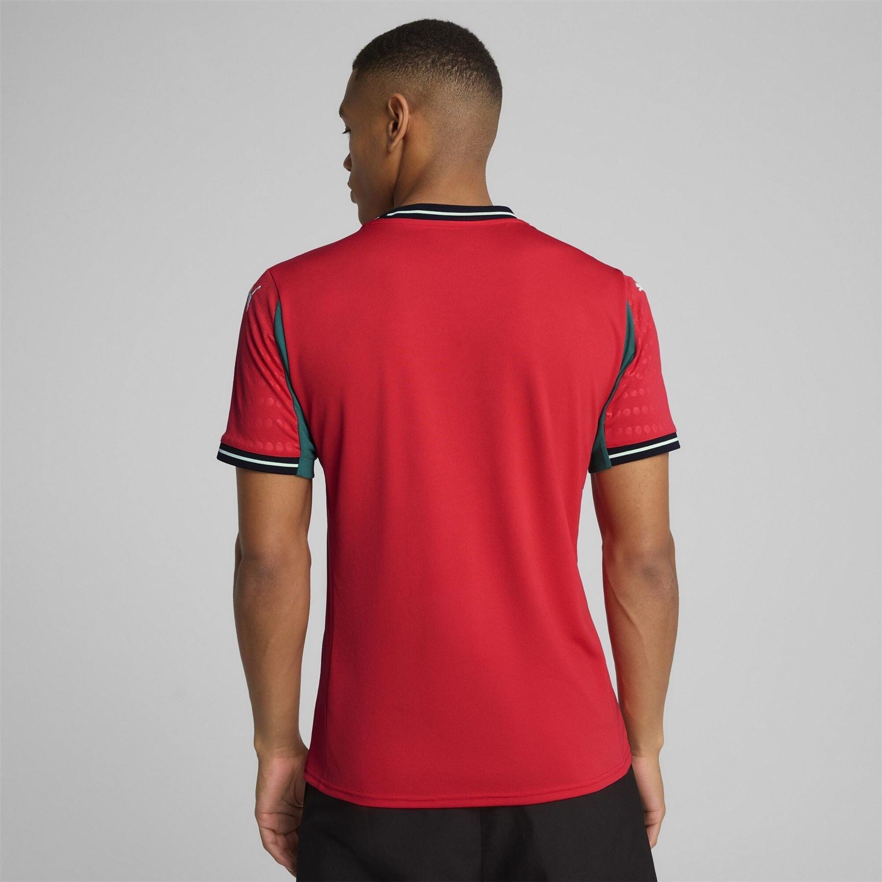 Puma Mens Home Wn Jersey Replica Football Shirt
