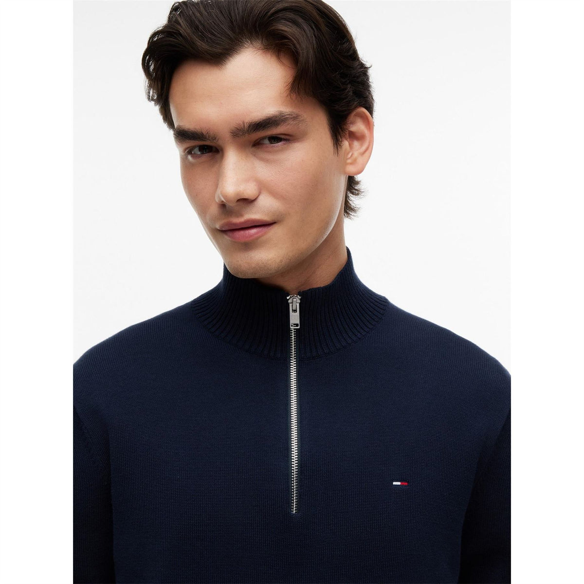 Tommy Jeans Essential Light Cotton Funnel Neck 1 4 Zip Slim Fit Knitted Top