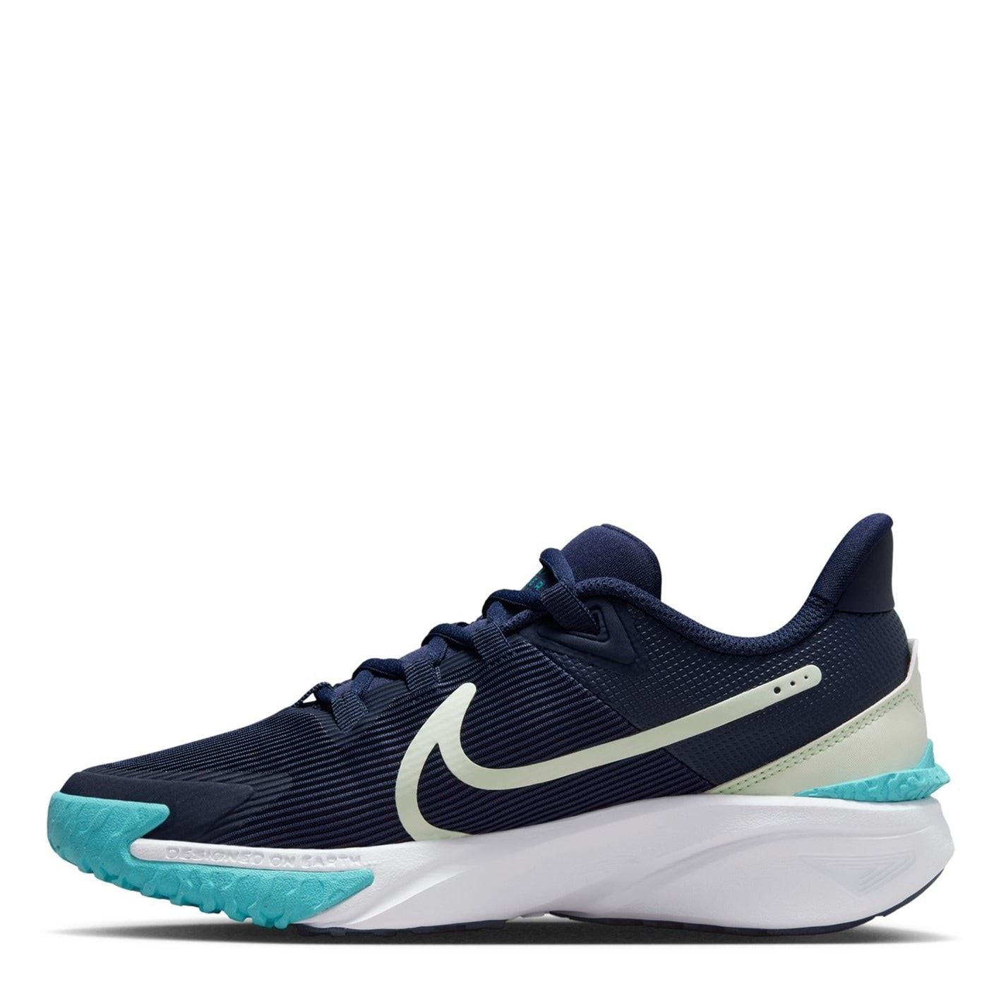 Nike Star Runner 4 NN Low Top Running Sneakers