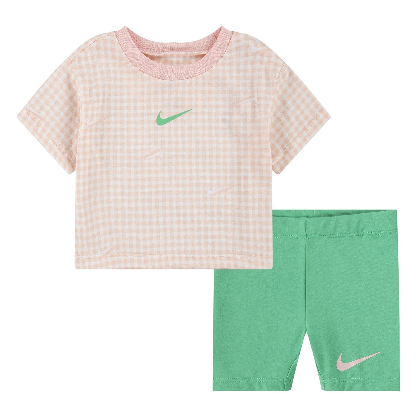 Nike Bxy T Short Set
