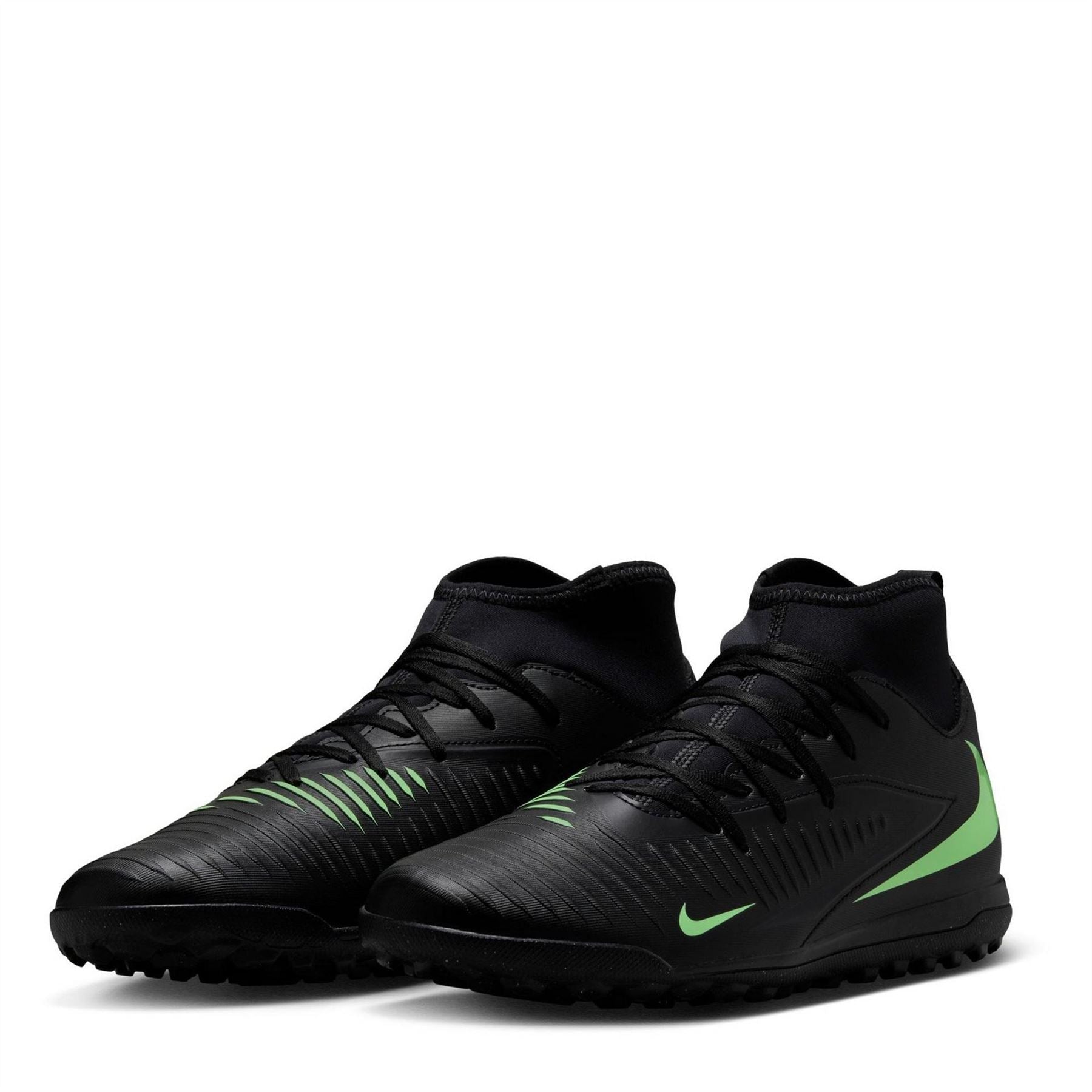 Nike Phantom 6 Club Adults Astro Turf Football Boots