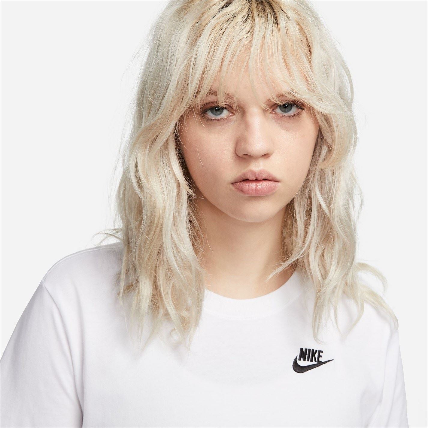 Nike Womens Sportswear Club T-Shirt