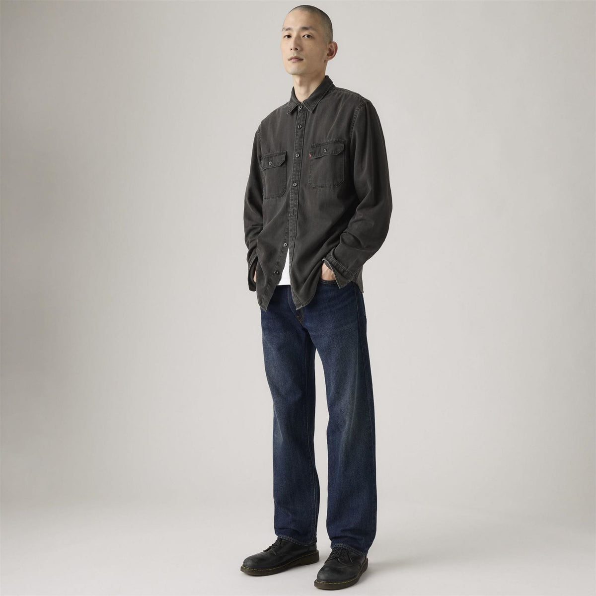 Levis Relaxed Fit Mid Rise Five Pocket Jeans