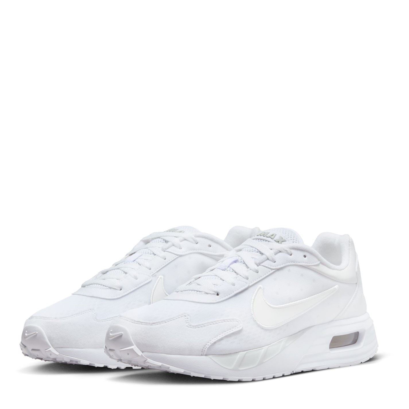 Nike Mens Air Max Solo Trainers