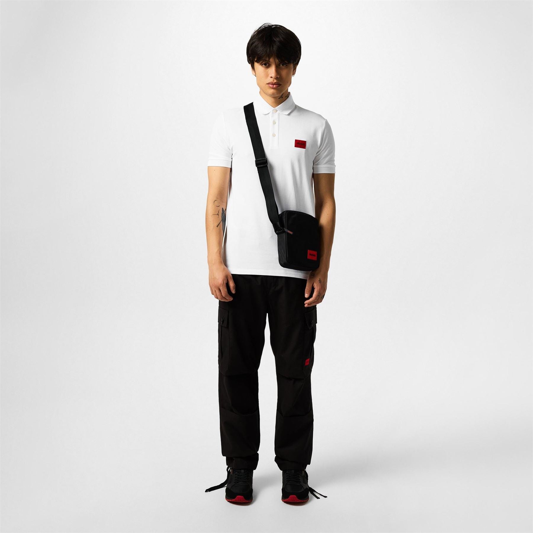 Hugo HUGO Deruso Short Sleeve Polo Shirt with Logo Detail and Ribbed Collar   Premium Cotton