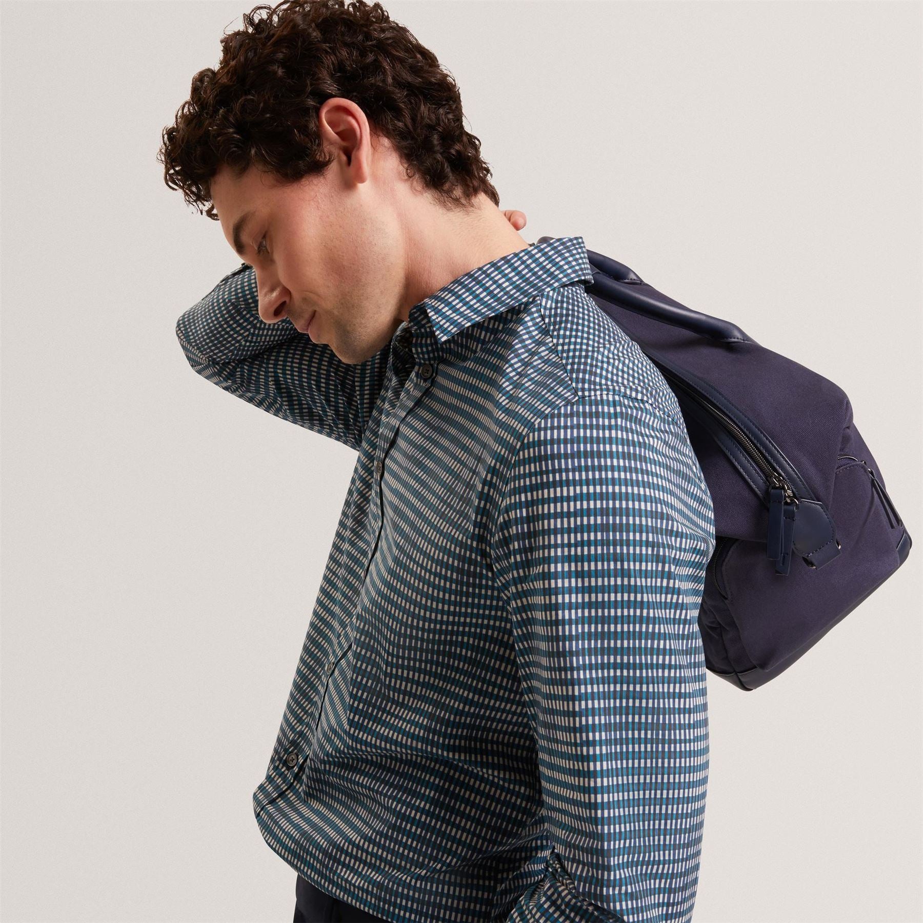 Ted Baker Cnv Studdet Hold Sn62