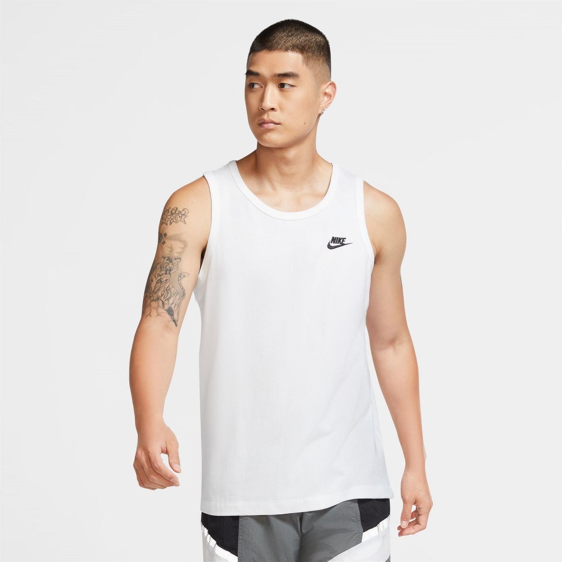 Nike Club Scoop Neck Regular Fit Tank