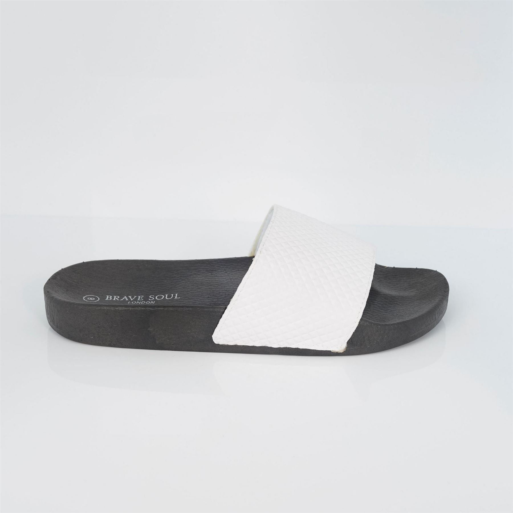 Brave Soul Mens Slider With Embossed Detail Strap