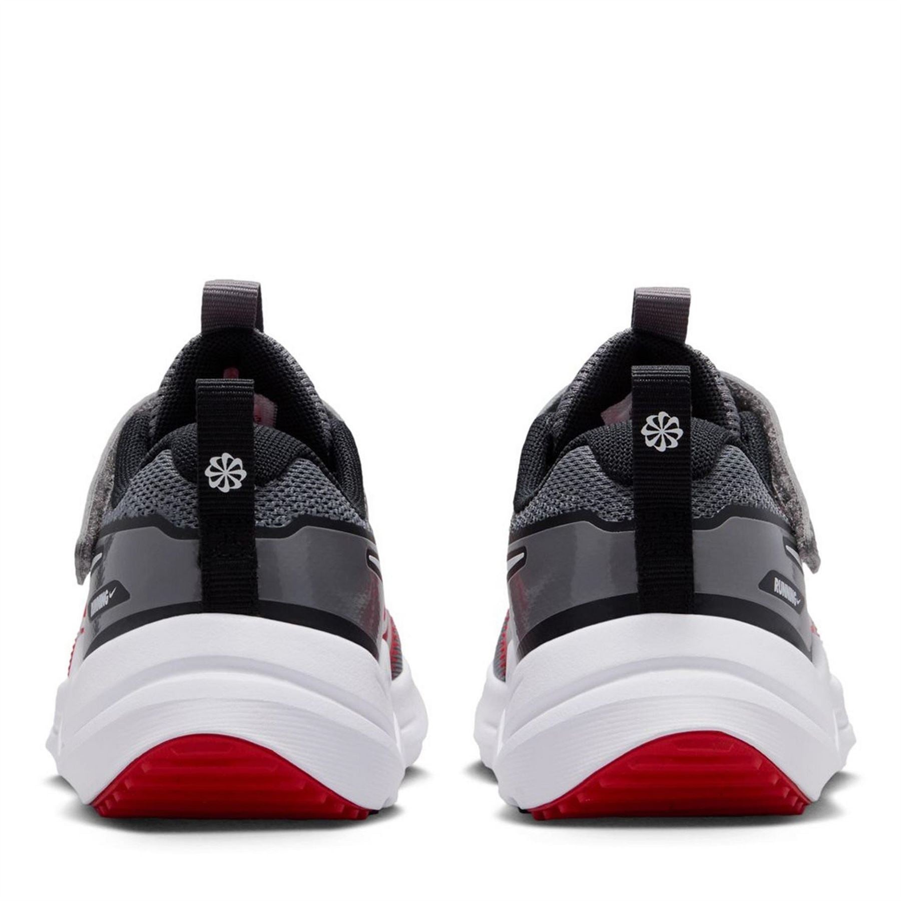 Nike Cosmic Runners Children's Low Top Sneakers
