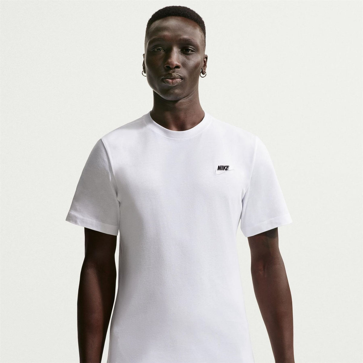 Nike Mens Sportswear Club T-Shirt