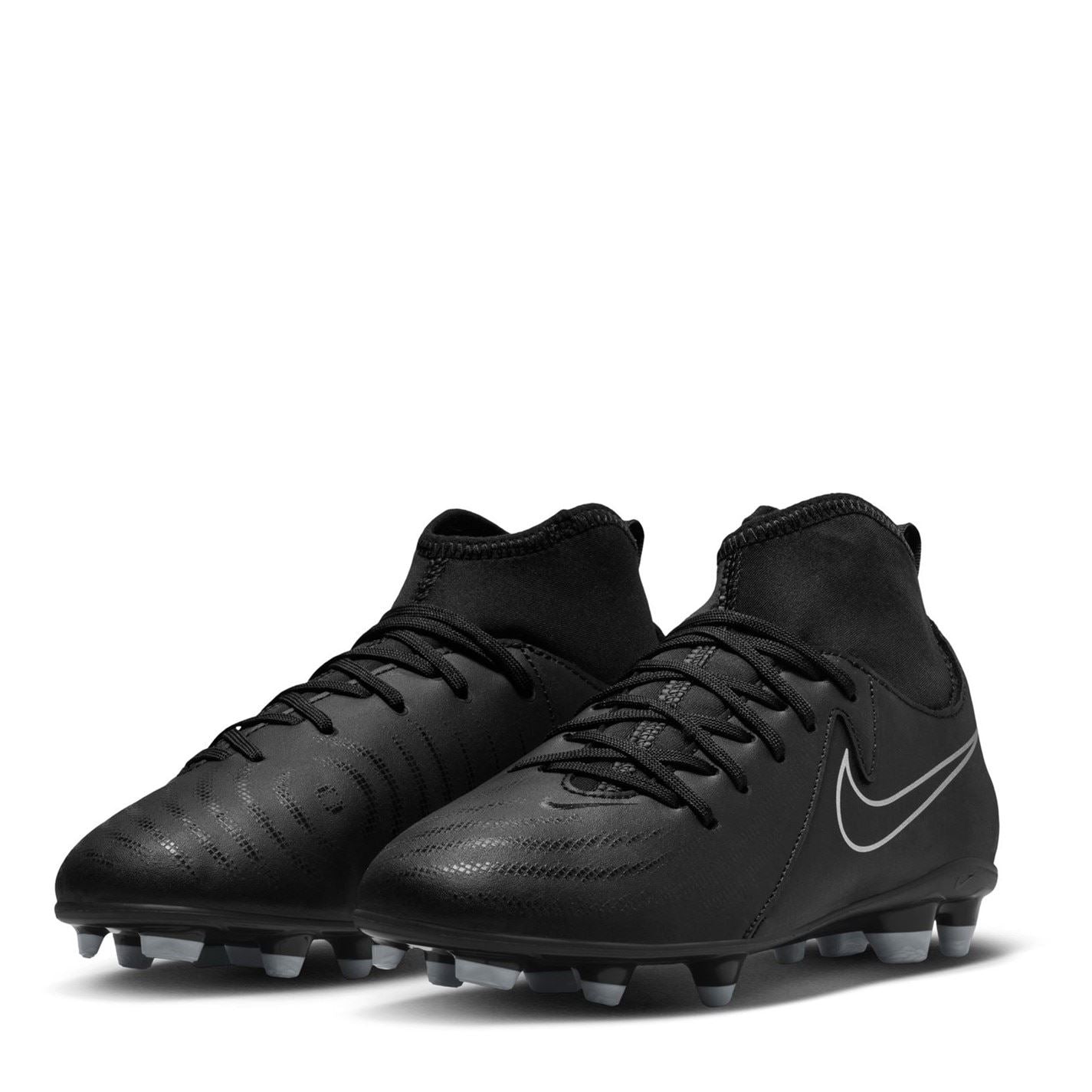 Nike Phantom Luna Ii Club Junior Firm Ground Football Boots